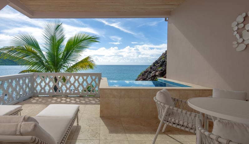 12 - Cliff Suite Terrace